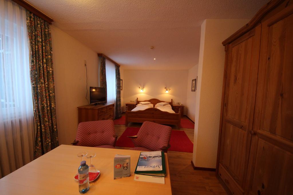 Hotel Garni Laerchenhof Lech am Arlberg Eksteriør billede
