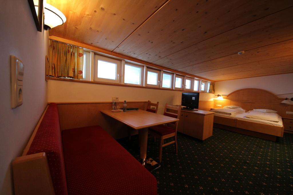 Hotel Garni Laerchenhof Lech am Arlberg Eksteriør billede