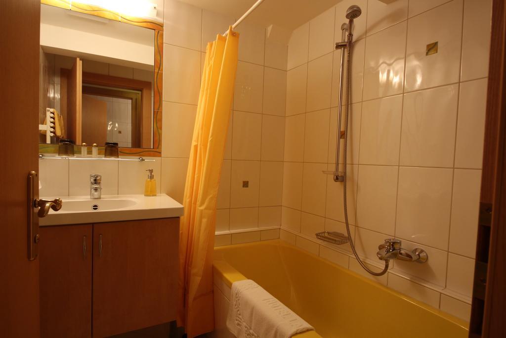 Hotel Garni Laerchenhof Lech am Arlberg Eksteriør billede