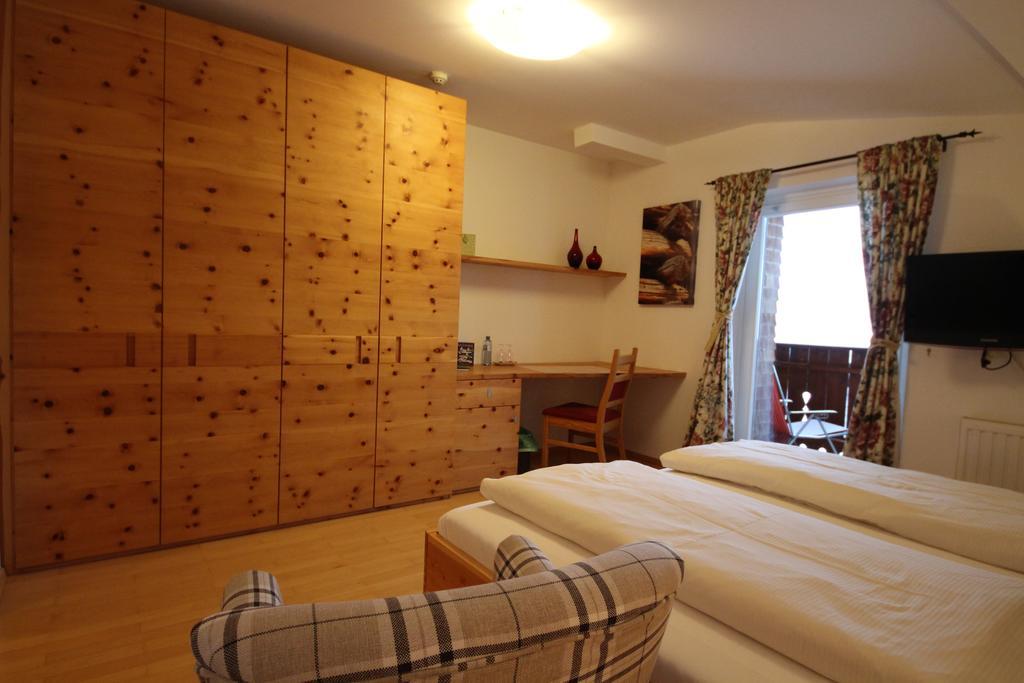 Hotel Garni Laerchenhof Lech am Arlberg Eksteriør billede