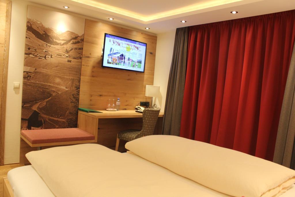 Hotel Garni Laerchenhof Lech am Arlberg Værelse billede